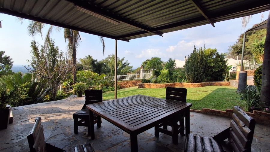 4 Bedroom Property for Sale in Safari Gardens North West